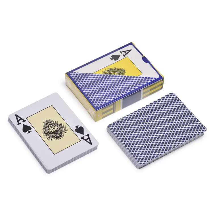 Cartes de jeux TCG personnalisées Impression UV Société Logo Cartes à jouer en papier Arabie saoudite 100% Paper Poker Deck Cartes à jouer