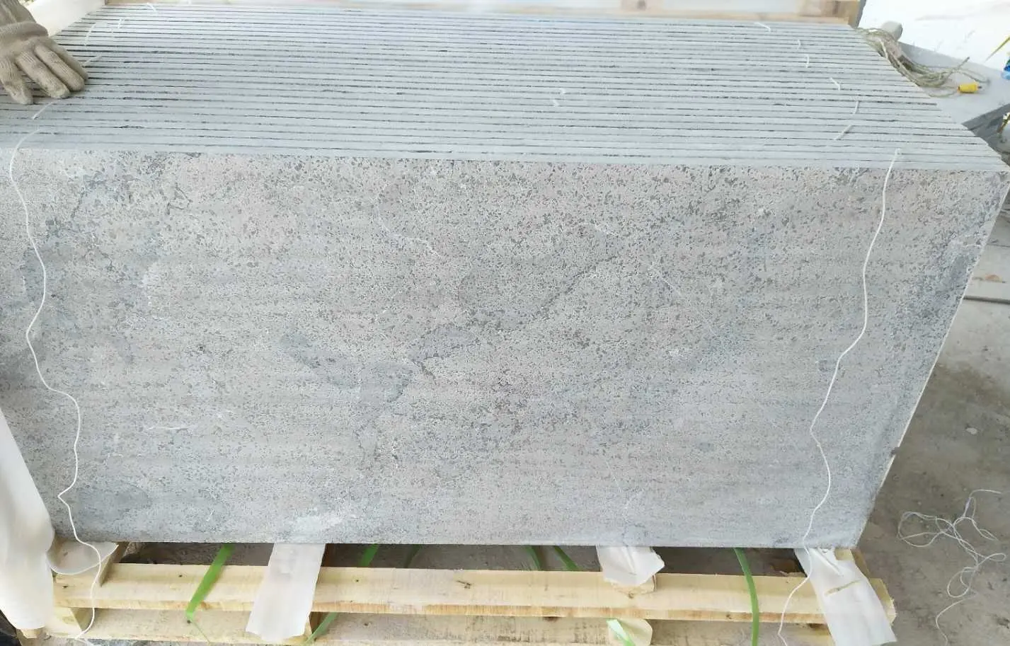 Antike Hampton Kalksteinfliesen flammierte chinesische Blausteinplatten mit geschliffener Oberfläche schneiden sie nach Maß