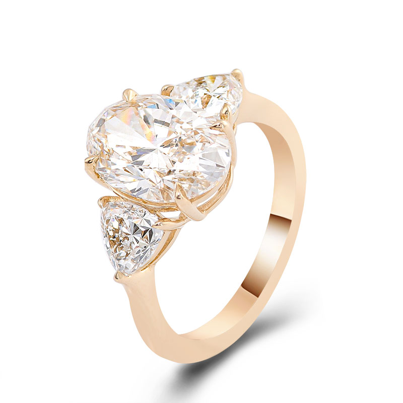 Bague en or 14 carats avec diamant moissanite