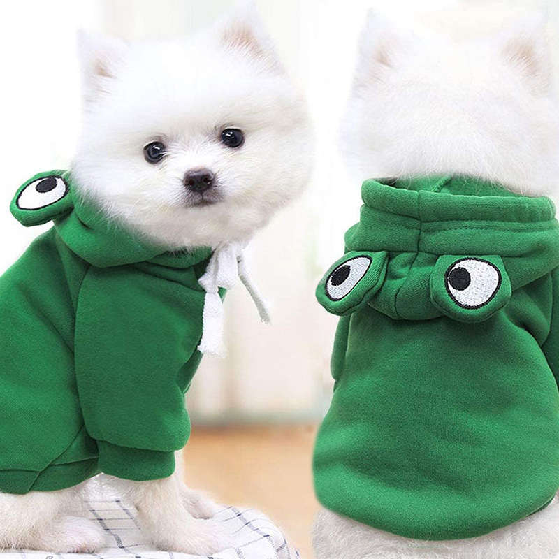 Pet Clothes Wholesale Autumn Winter Small-Medium Dog Love Heart Frog Two-Legged Clothes Cute Pet Apparel in Stock