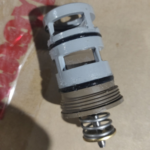 Honeywell 3way vana makara içinde bahar kauçuk parçası ile - Product Image 1