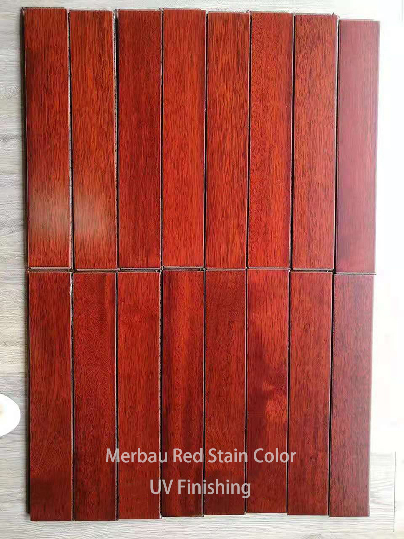 Couleur de tache de rouge de chevrons de Merbau