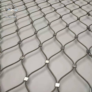 Direktverkauf ab Werk Modernes Bissfestes Edelstahl-Seilgeflecht Fensterschutz für Kleine Häuser Einfach zu Montieren - Product Image 2