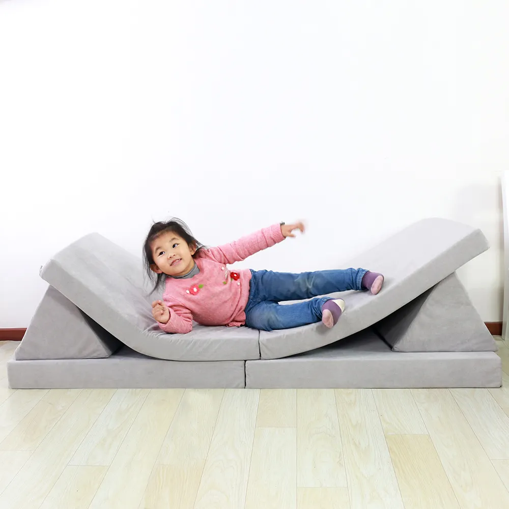 Venta al por mayor Personalización de Diseño Convertible Modular escalada niño sofá niños jugar cama plegable para niños