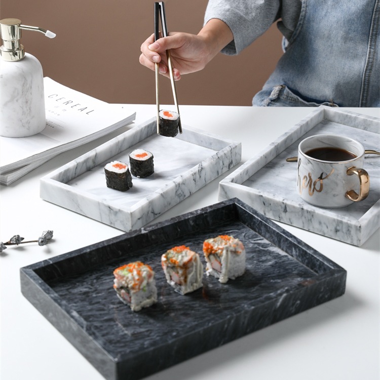 สีเทาเข้ม