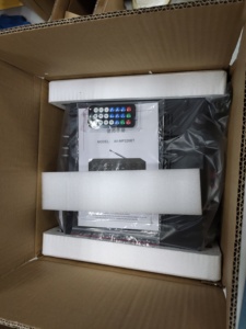 Amplificador de 4 entradas de micrófono Mezclador de audio profesional para el hogar del automóvil con 4 entradas de micrófono y potentes graves Subwoofer para Karaoke en casa - Product Image 6