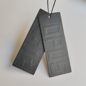 <strong>Custom</strong> <strong>Printed</strong> Embossed hang <strong>Tag</strong> Black Cardboard Coated Paper Swing Ticket <strong>Tag</strong> Label with <strong>String</strong> for Clothing