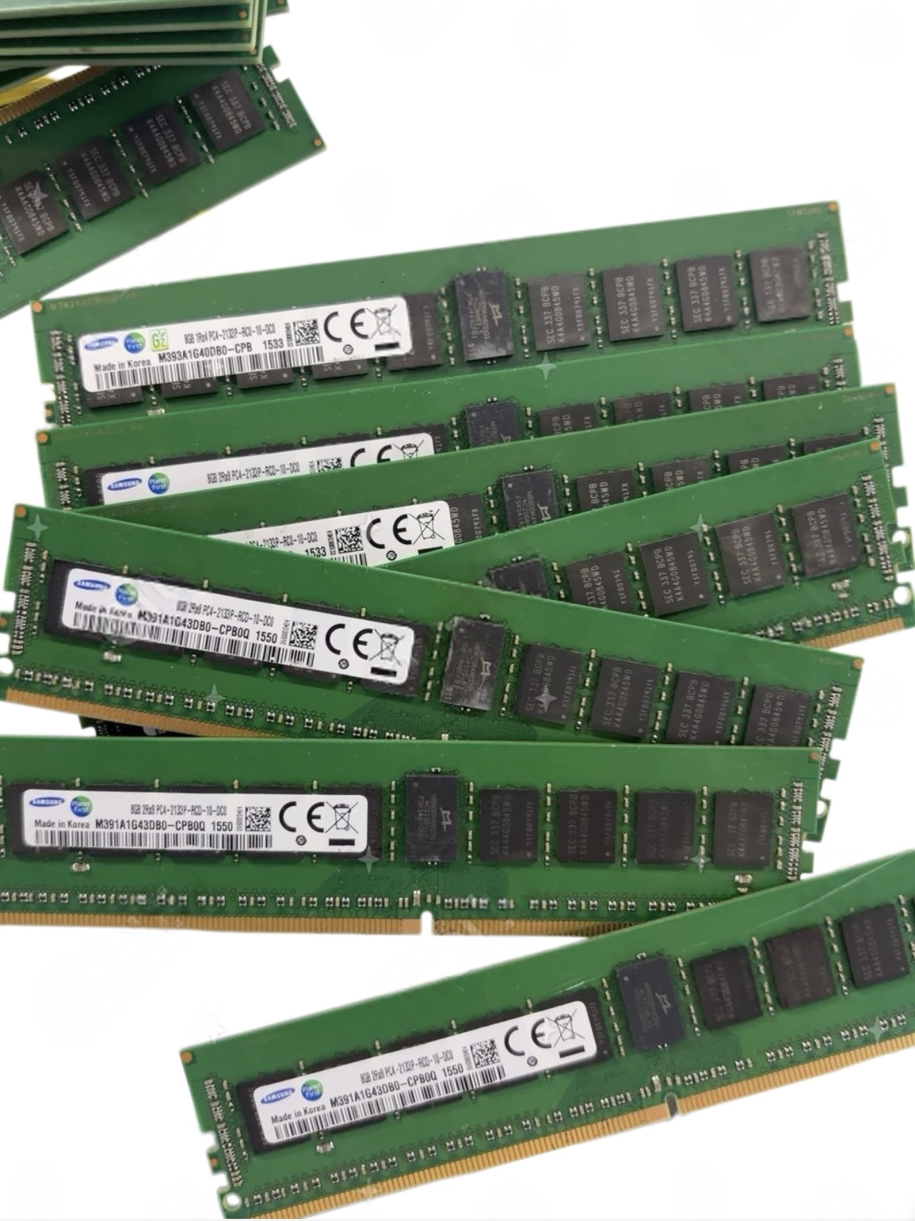 3200