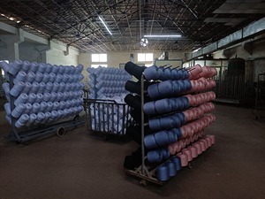% 40/2 Polyester % dikiş ipliği boyalı iplik - Product Image 4
