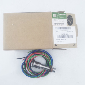 TopWorx 316L不锈钢圆柱形外壳，带SPCO 73-1356t-a2-n型限位开关GO开关