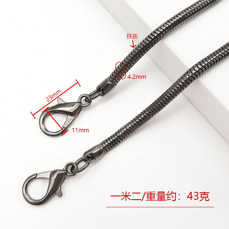 Hsg4212-0034. Cadena de serpiente de hierro de 2 mm, 1,2 m, acabado bronce