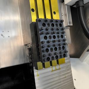 Torno plano CNC Siemens de precisión de mecanizado multifuncional de 7 niveles torno plano CNC CK6163 de alta resistencia - Product Image 4