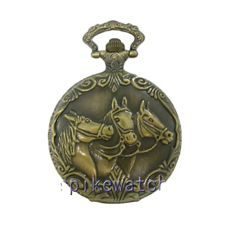 Reloj de bolsillo sencillo antiguo con caballos, barato