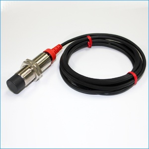 Ip67 m18 pbt 8mm nicht bündiger induktiver Näherung sensor PR18-8DN Schalter erkennt Metallo bjekte - Product Image 2