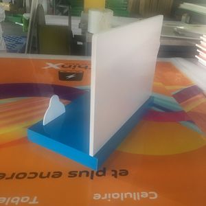 纸板柜台显示器，纸板柜台顶部弹出式显示器，带孔用于婴儿喂食器瓶子，纸板PDQ展示架
