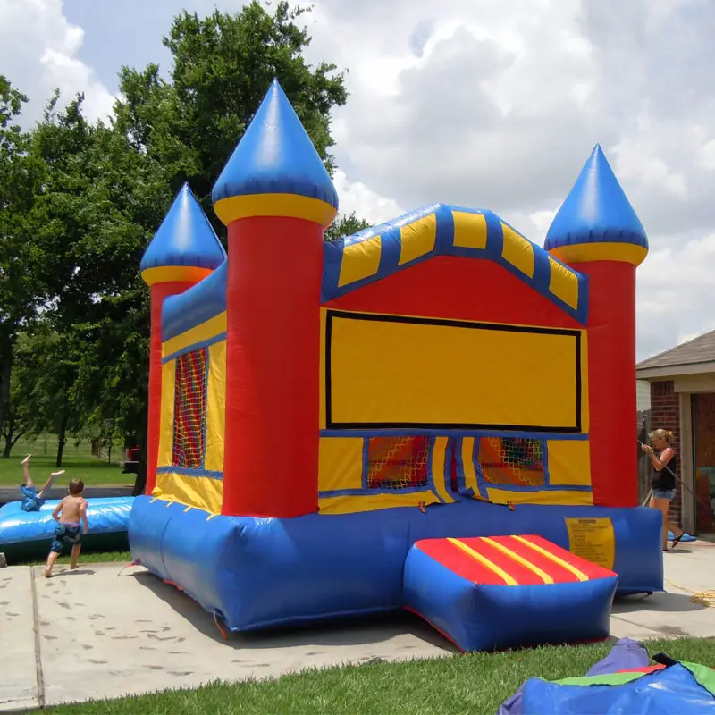 Bouncing Rumah PVC Bouncing Komersial 0.55Mm Bouncing Castle Bouncy Bouncer Tiup dengan Spanduk