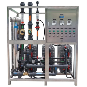 Sistema de maquinaria de tratamiento de agua RO para uso doméstico Purificación eficiente para agua potable segura
