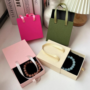 กล่องของขวัญบรรจุภัณฑ์เล็บกระดาษแบบกดบนลิ้นชักแบบเลื่อนได้พร้อมที่จับสำหรับบรรจุภัณฑ์เครื่องประดับสร้อยคอ - Product Image 2