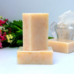 Sapone da Bar fatto a mano organico personalizzabile OEM per tutti i tipi di pelle-disponibile all'ingrosso - Product Image 5