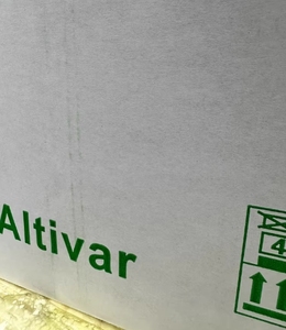 Convertidor ATV312HU15N4 Control industrial Convertidor de frecuencia de accionamiento de velocidad variable Controlador programable PLC ATV312HU40N4
