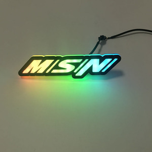 Misini Nhà Máy Tùy Chỉnh Biểu Tượng Ứng Dụng Điều Khiển Rgbw Màu <span class=keywords><strong>Chasing</strong></span> <span class=keywords><strong>LED</strong></span> Huy Hiệu Dấu Hiệu Logo Cho Xe - Product Image 4