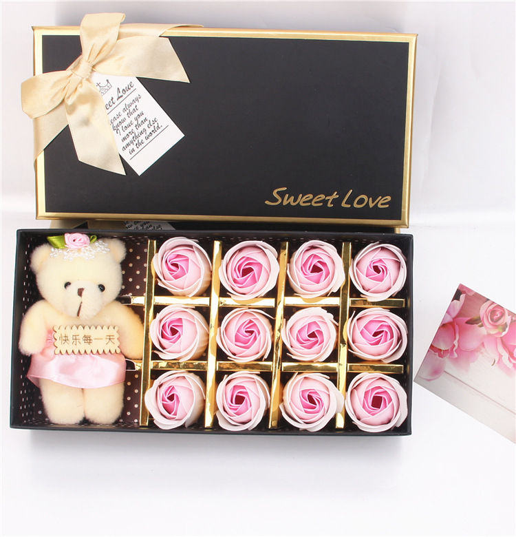 12 flowers plus bear white powder