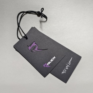 Sang Trọng Tái Chế Hàng May Mặc Treo Tag Hangtag Tùy Chỉnh Với Logo In Vải Thẻ Giấy Hangtags Cho Quần Áo Áo Khoác Kinh Doanh - Product Image 1