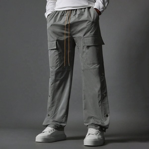 Cầu Vồng Phun Biểu Tượng Tùy Chỉnh Mens Baggy Giản Dị Thẳng Chân Cao Eo Hàng Hóa Nylon Quần Với Nút Bên Baggy Hàng Hóa Quần Cho Nam Giới - Product Image 1