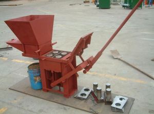 Manual Brick <strong>Making</strong> <strong>Machine</strong> Clay <strong>Interlock</strong> <strong>Block</strong> <strong>Making</strong> <strong>Machine</strong> Brick Moulding <strong>Machine</strong> - Product Image 3