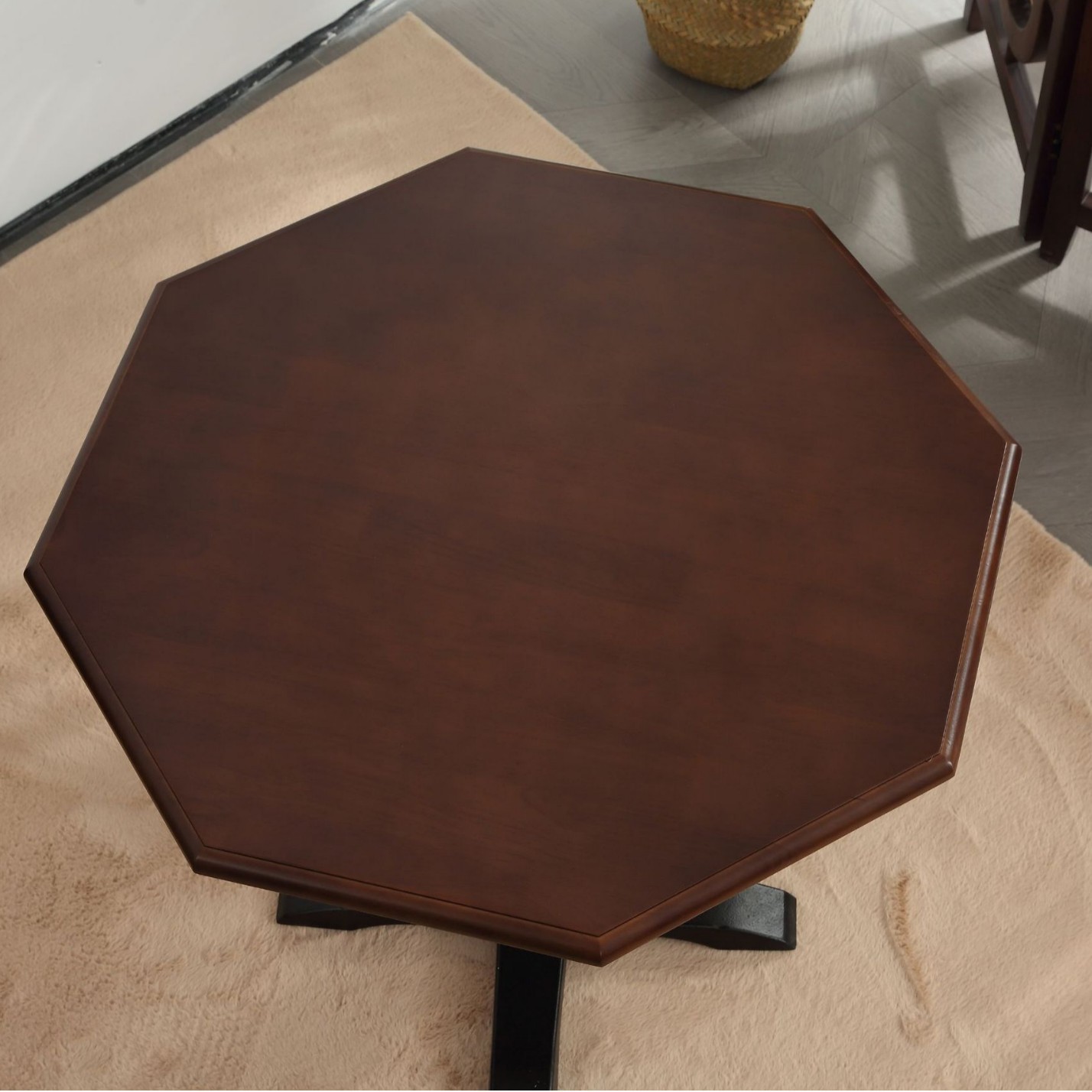 Eight side table 60cm-excluding table legs
