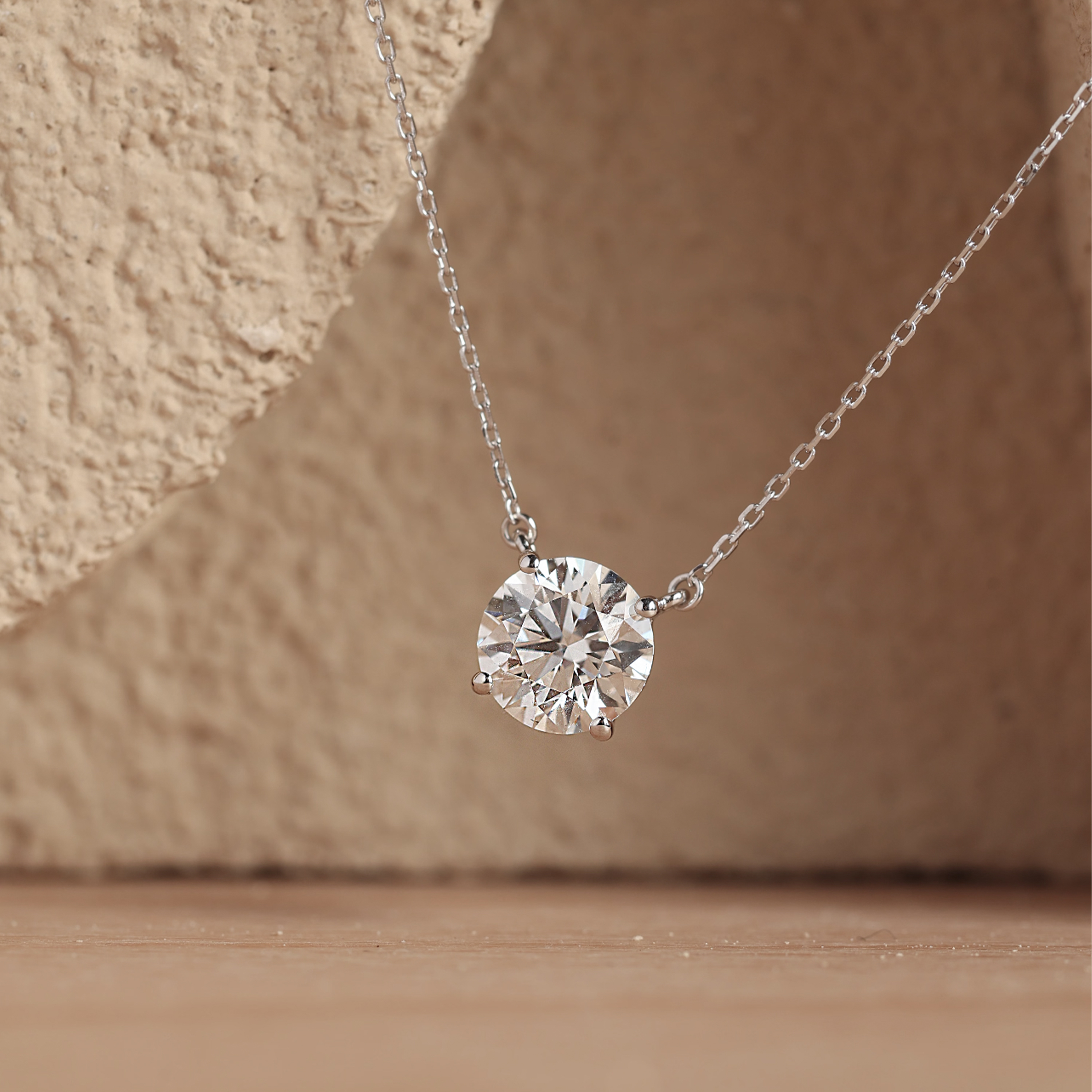 Oro bianco 18k