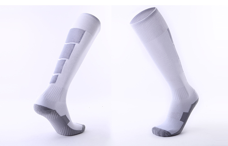 Chaussettes blanches de sport