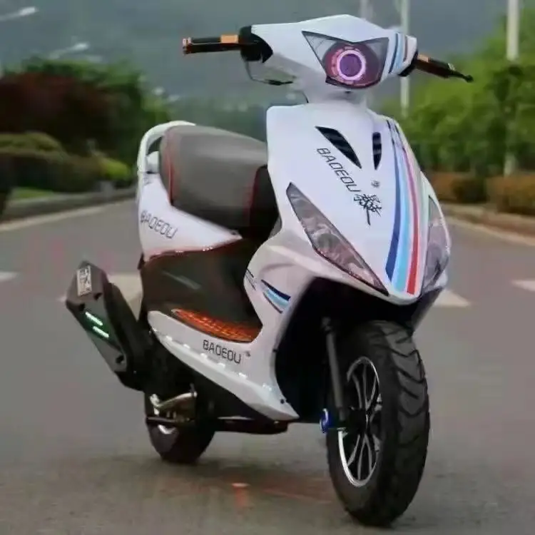 Atacado usado motocicleta 125cc motocicleta scooter de alta qualidade para viagens