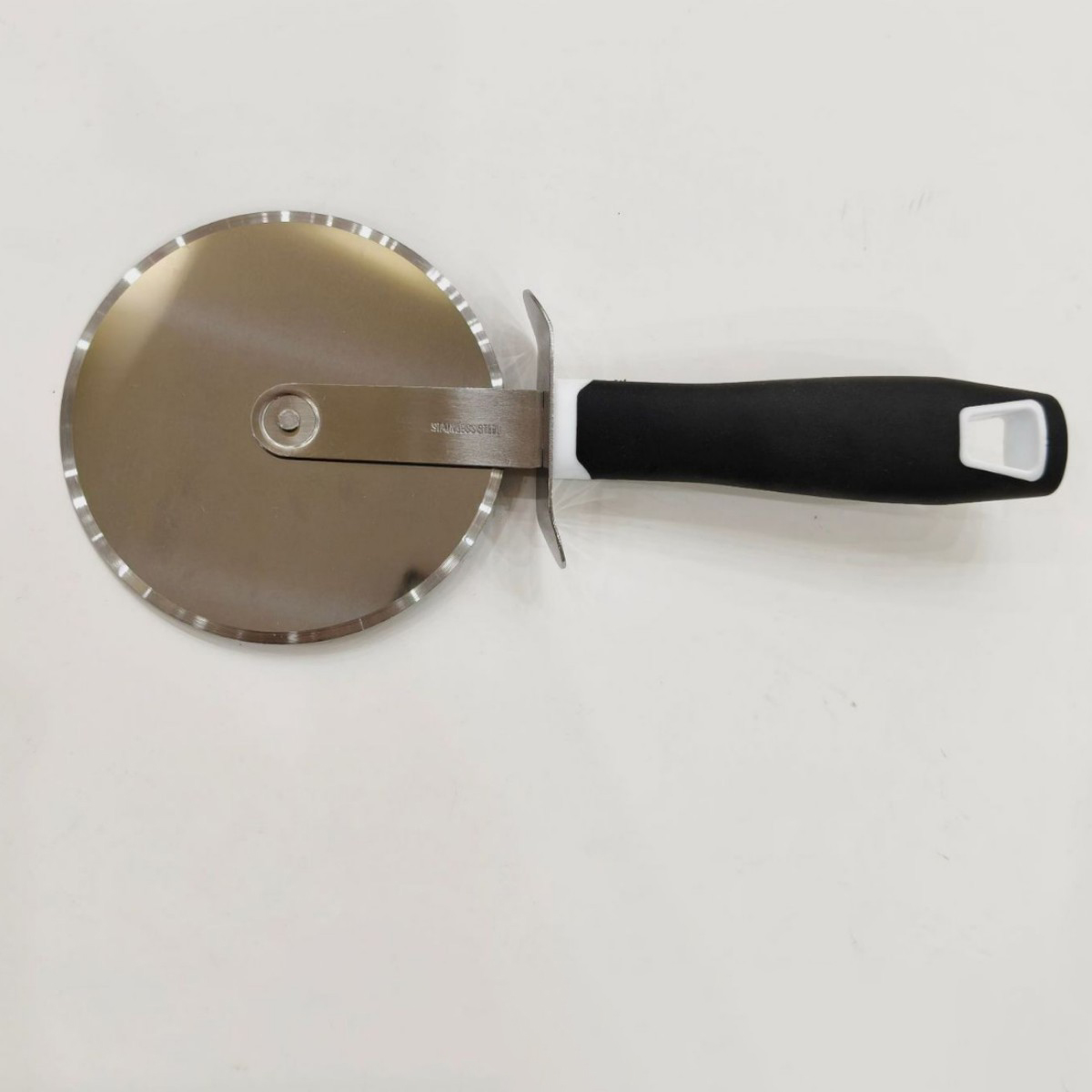 Black 10CM pizza slice