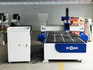 ZICAR Nuevo diseño profesional Cnc Router 4x8 3 Axis Cnc Wood Router 1325/1530/2030 Máquina con mesa de vacío y t-solt - Product Image 3