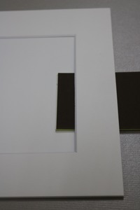 Paper Photo <strong>Frame</strong> with White Core and Acid Free Outer Size of 5 * 7 and <strong>Opening</strong> of 4 * 6 for Photo Collection - Product Image 6