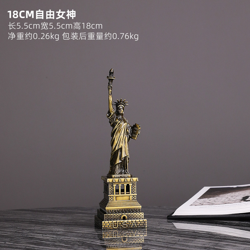 Coffret statue de la liberté 18cm et petite tour