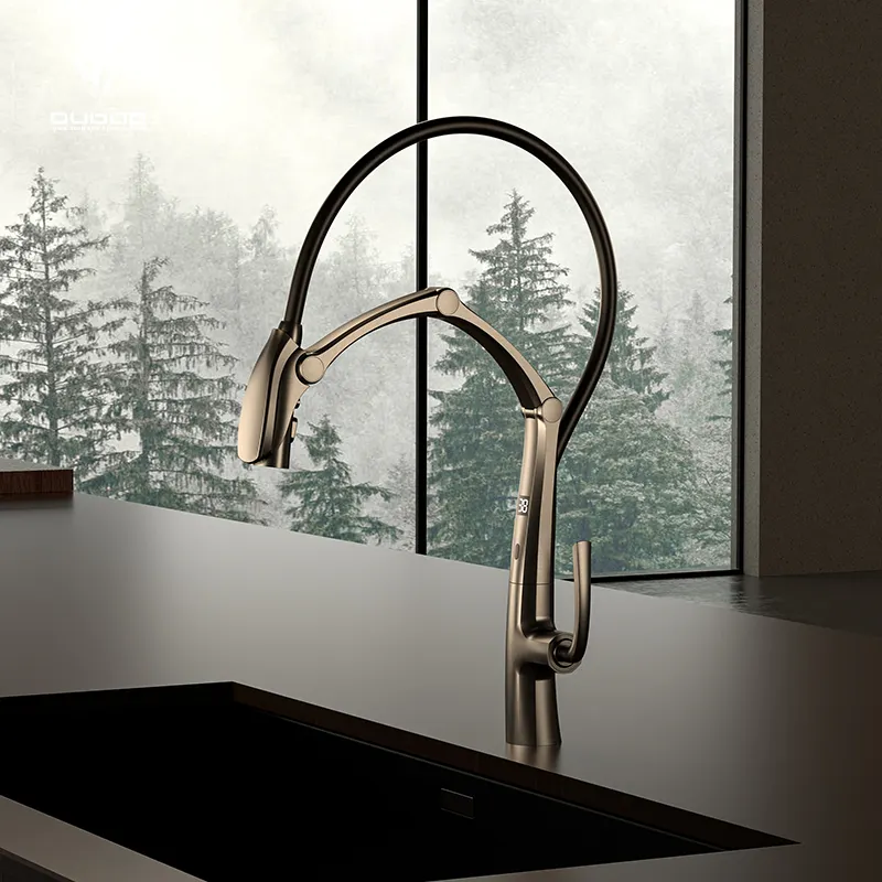 Neues Design Luxus Digital Display Tap Touch less Küchen spüle Wasserhähne