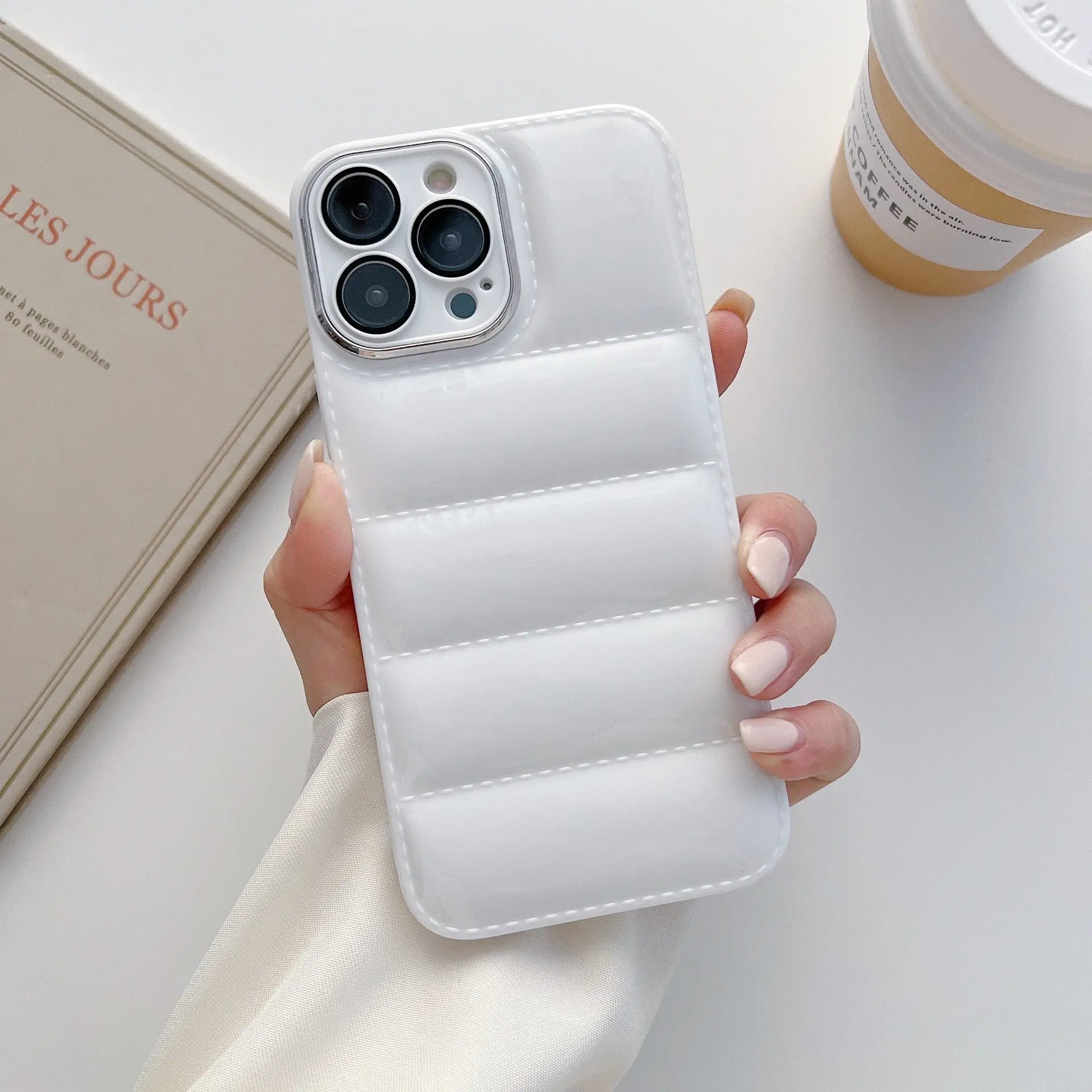 Giảm Giá Sốc Ốp Điện Thoại Áo Khoác Phao Cotton Phổ Biến Cho iPhone 11 Pro Max Ốp Da Bảo Vệ Toàn Diện Ống Kính Ốp Lưng Mềm