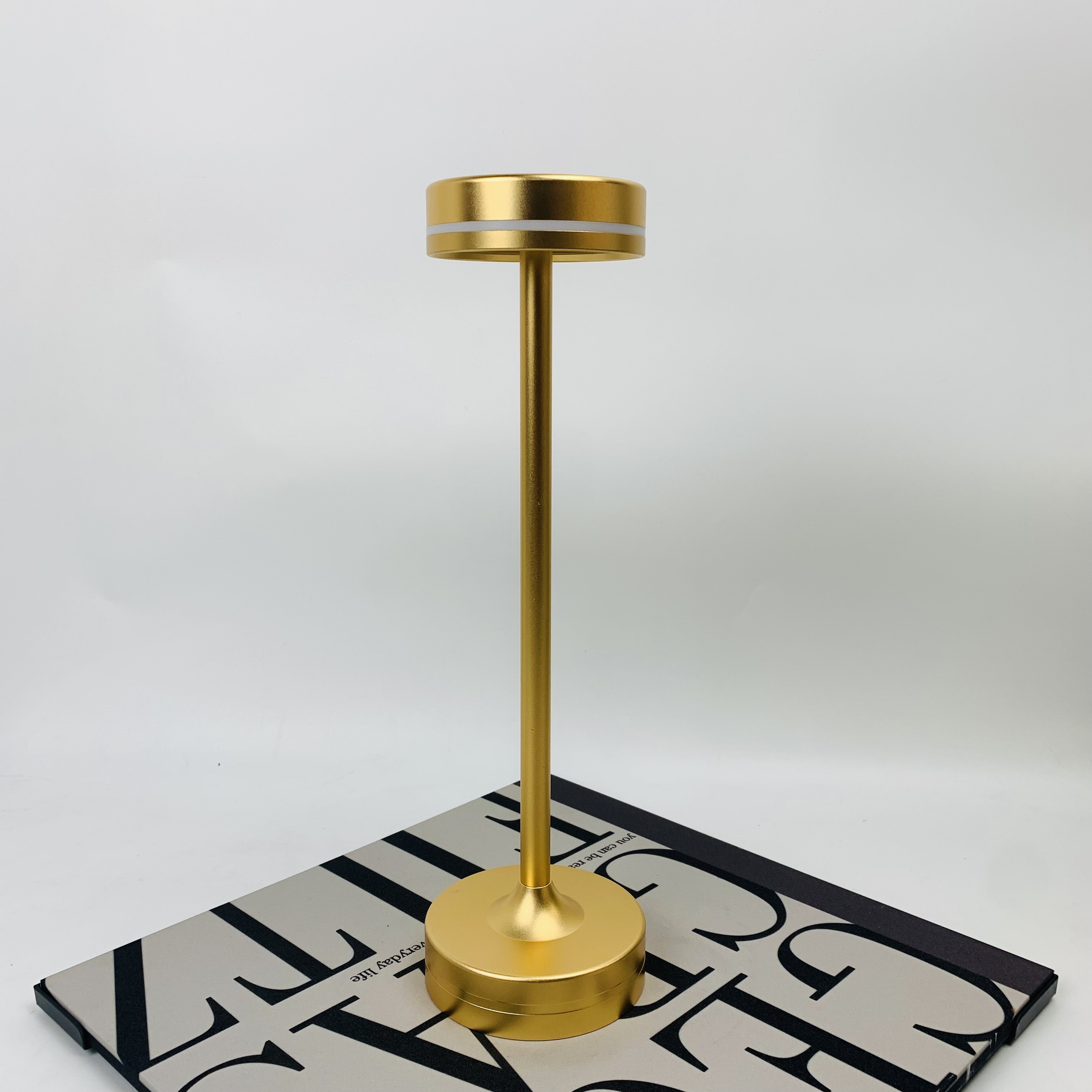 Gold 2000Mah