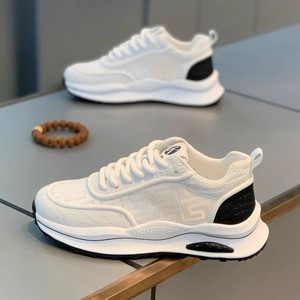 ハイトップバスケットボールメンズシューズ秋流行ブランド多彩なスポーツとレジャー高さ増加お父さんの流行の靴