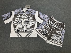 Yeni sezon özel futbol forması forması Set hızlı kuru Vintage Retro futbol forması klasik kulübü gömlek erkekler için