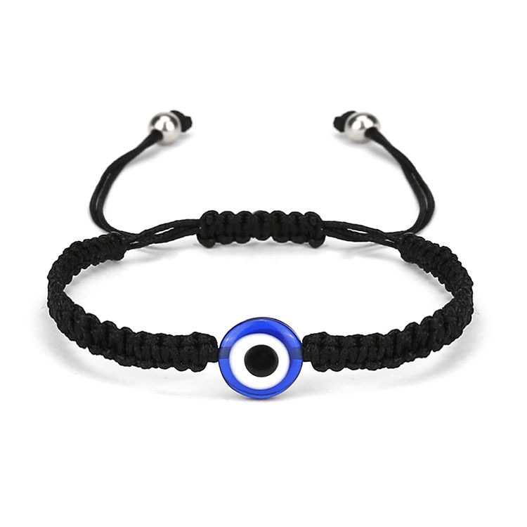 evil eyes/black string