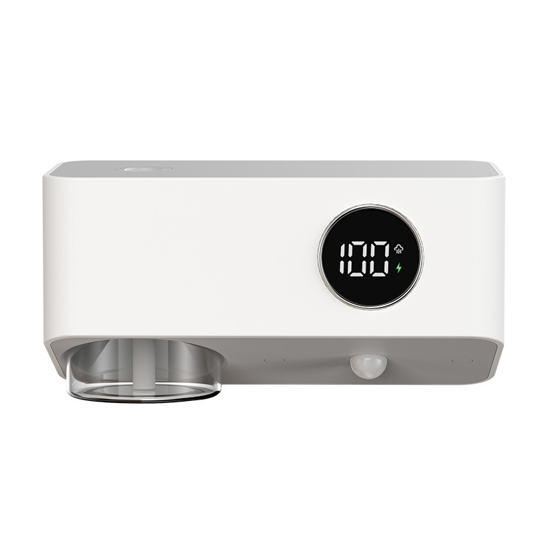 White machine +1 bottle of essential oil