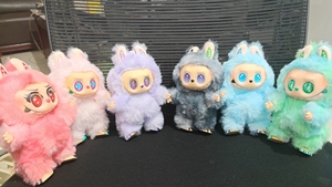 Labubu V3用モンスタービッグイントゥエネルギーシリーズビニールフェイスドールアニメアクションフィギュアラブリーラブブペンダントサプライズギフト
