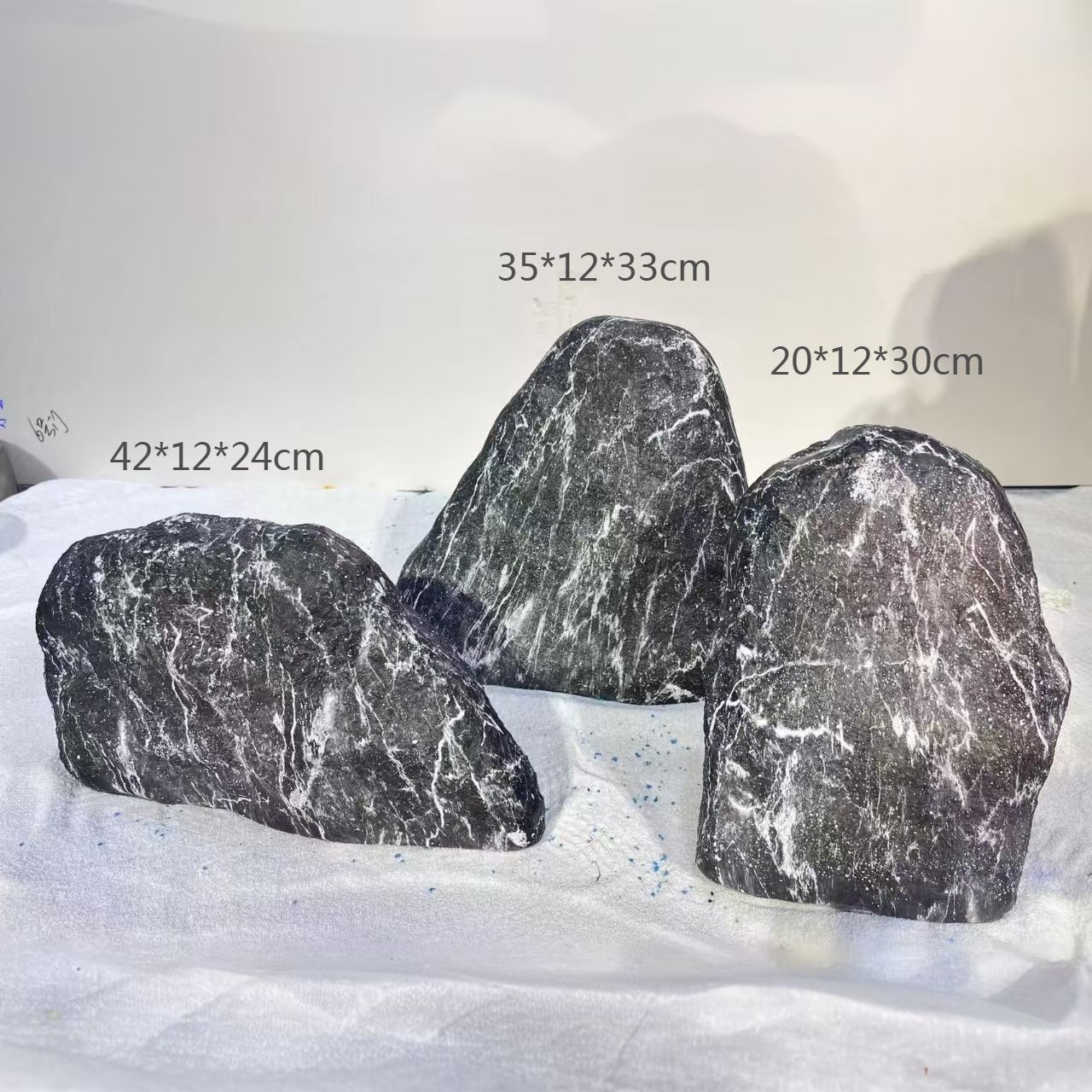 Mini piedra ondulada de nieve 8833 negra, un grupo de 3.