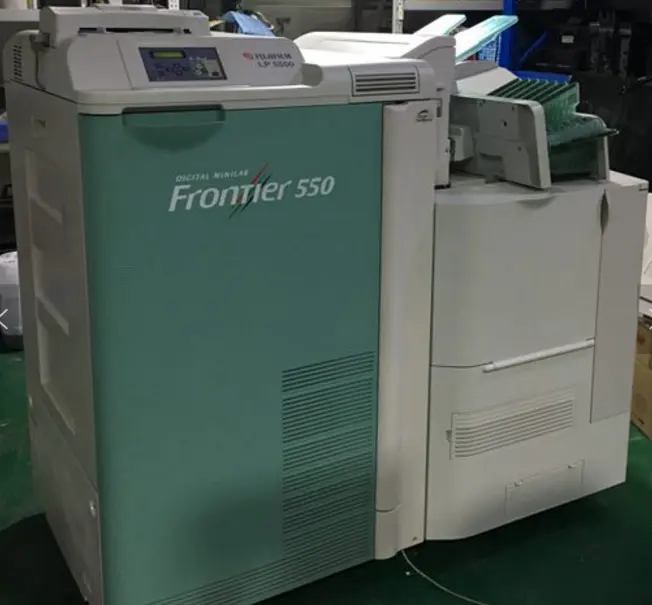 Цифровой минилаборатория Fuji Frontier 550, полностью отремонтированный