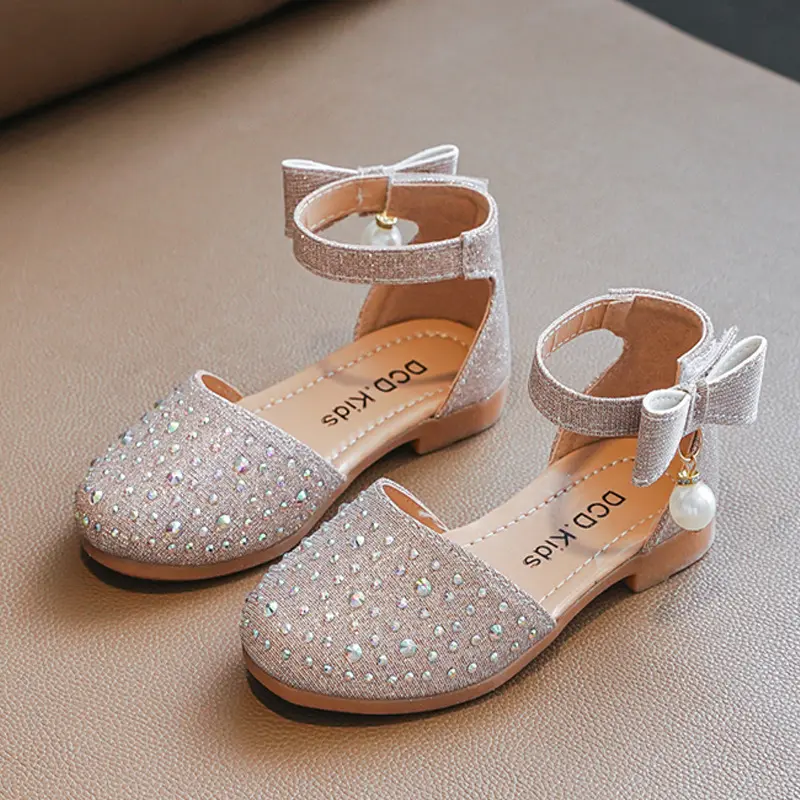 Scarpe di cristallo da bambina estate nuovi arrivi scarpe da principessa sandali Bling con suola morbida per bambini 881