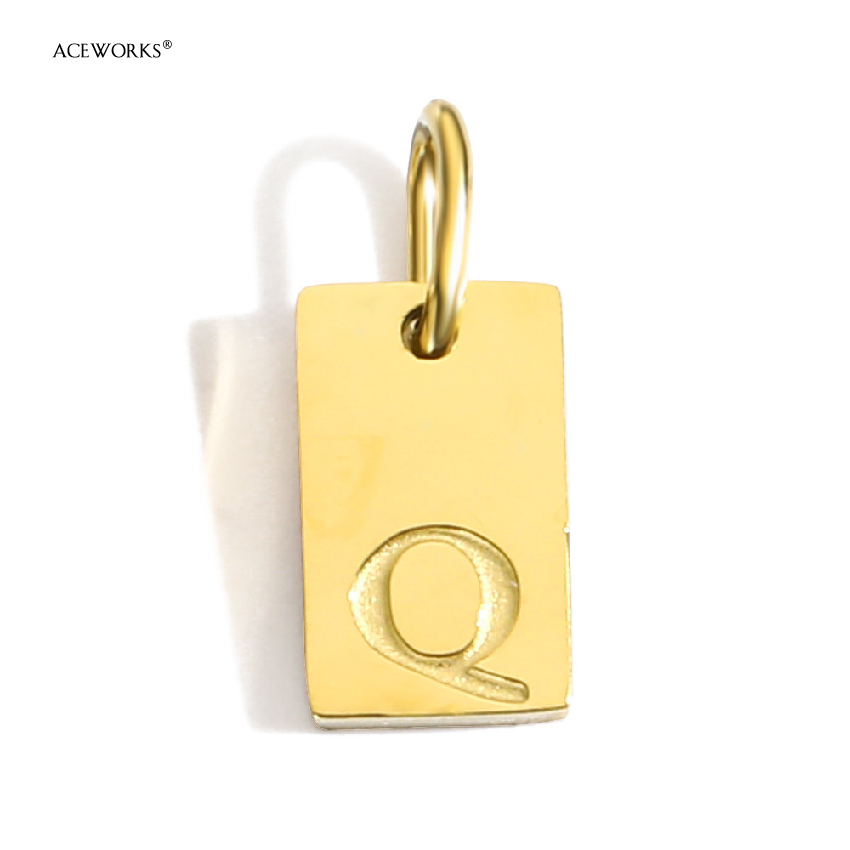 Etiqueta colgante Letra-Q (1Cm*0.6Cm)