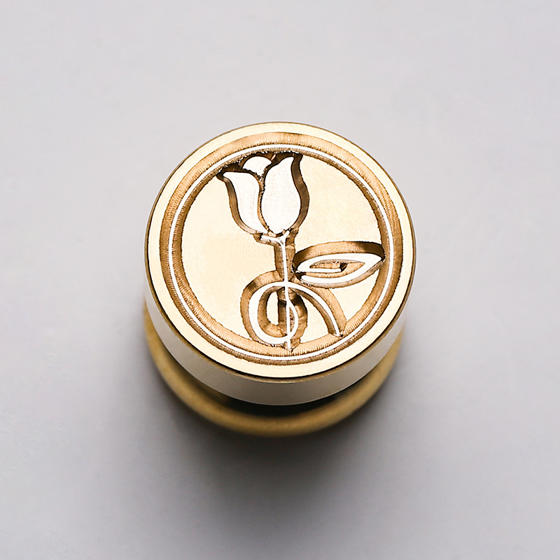 MN-32 Miniature Single Rose